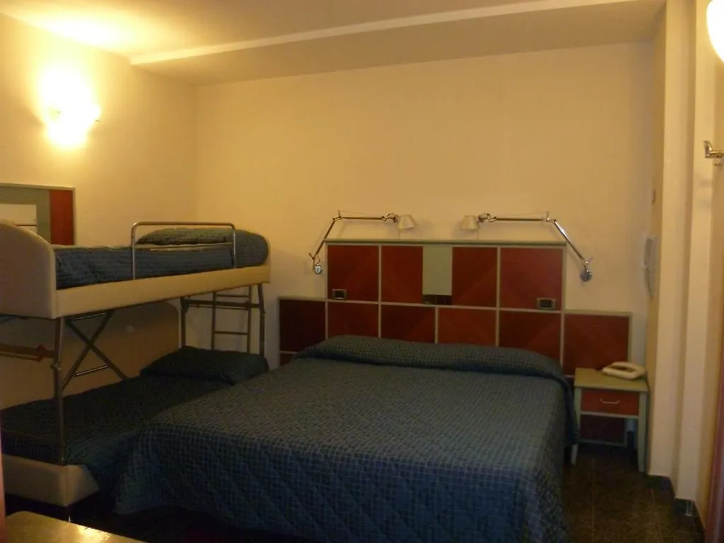 Hotel Derby アプリーカ 3*,  イタリア